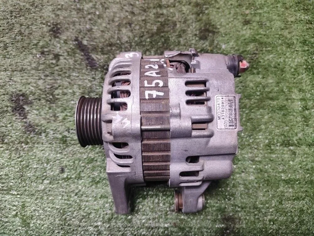 Б.у. генератор MITSUBISHI PAJERO V75W MITSUBISHI PAJERO V75W 3.5 2000