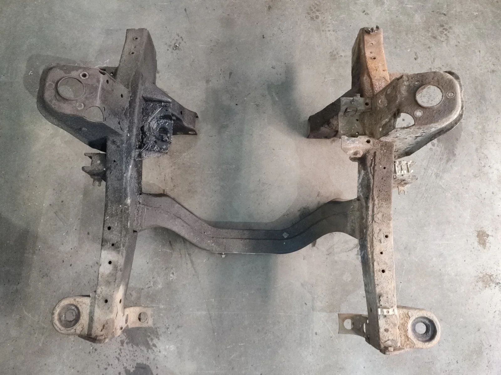 Рама отрез SsangYong Rexton 2009 Y250