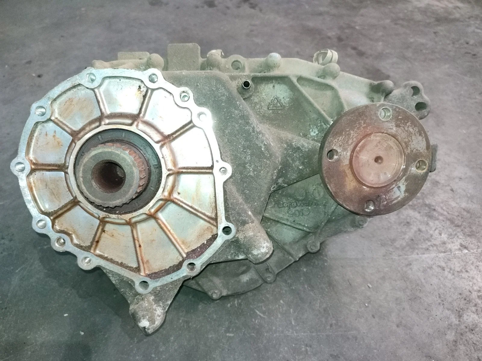 Раздатка SsangYong Rexton 2009 Y250