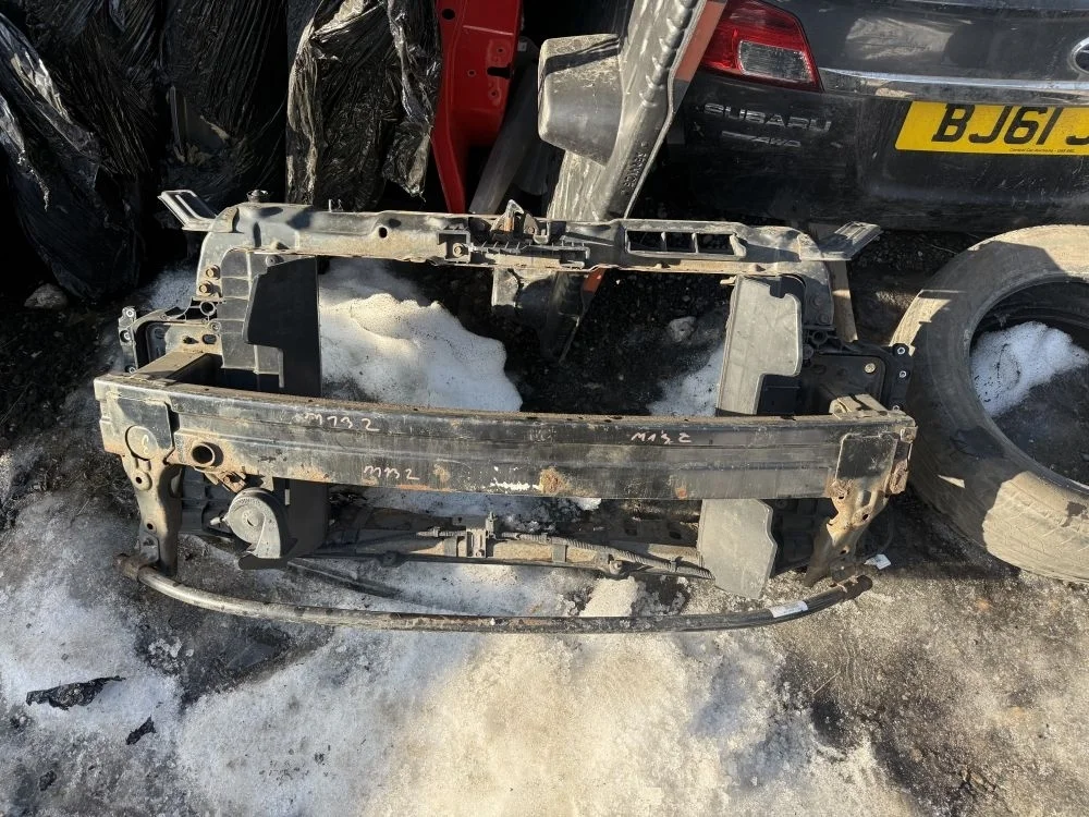 Телевизор передняя панель kia ceed 2 JD