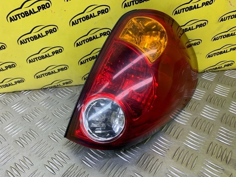Фонарь задний правый Mitsubishi L200 (2006-2015) 2011 8330A156 ПИКАП 2.5 D 4D56