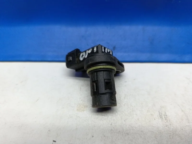 Датчик положения распредвала Kia Optima 4 2019 3935023910 JF 2.0 G4ND