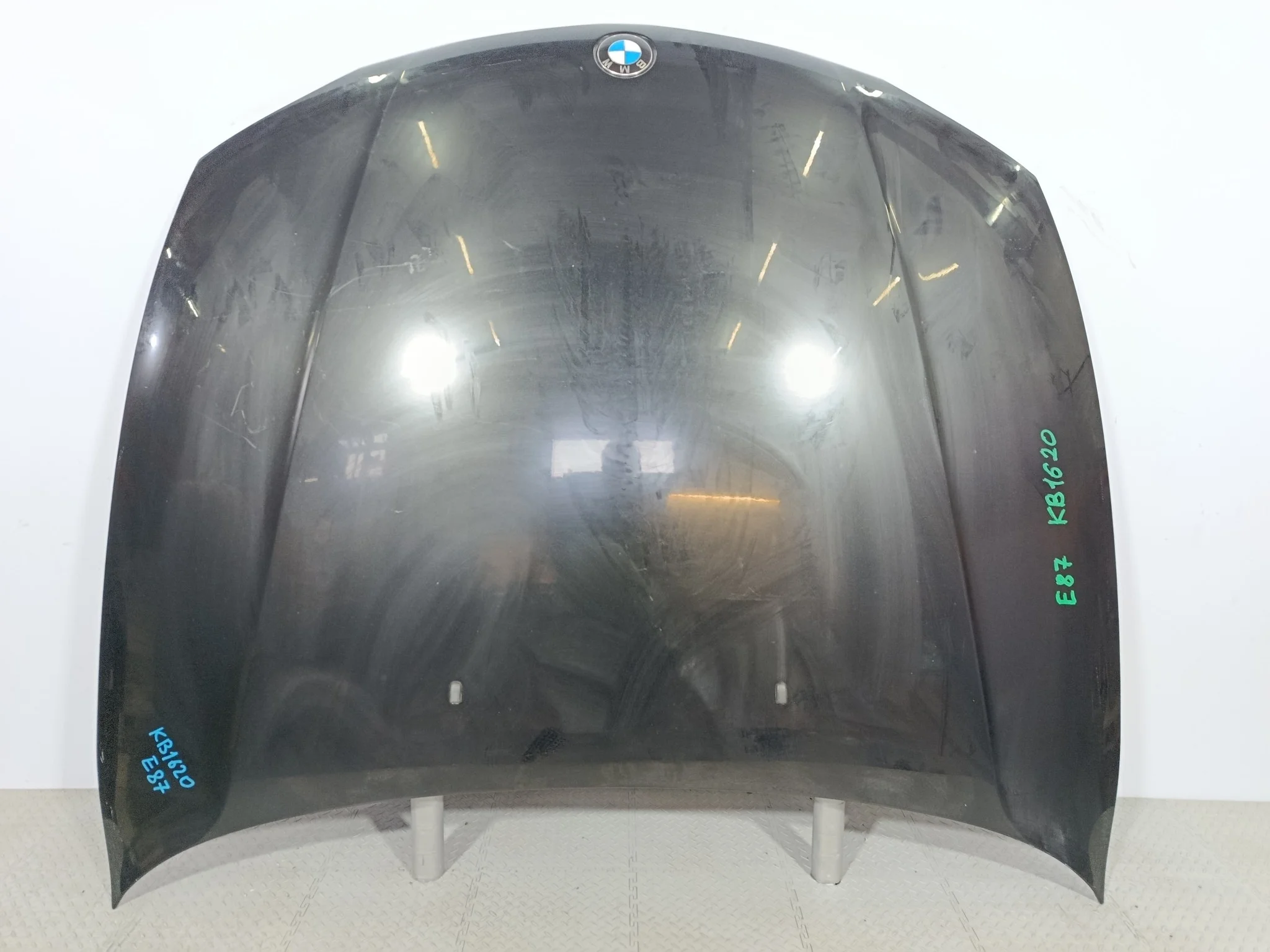 КАПОТ BMW 1-SERIES 41627162102 черный KB1620