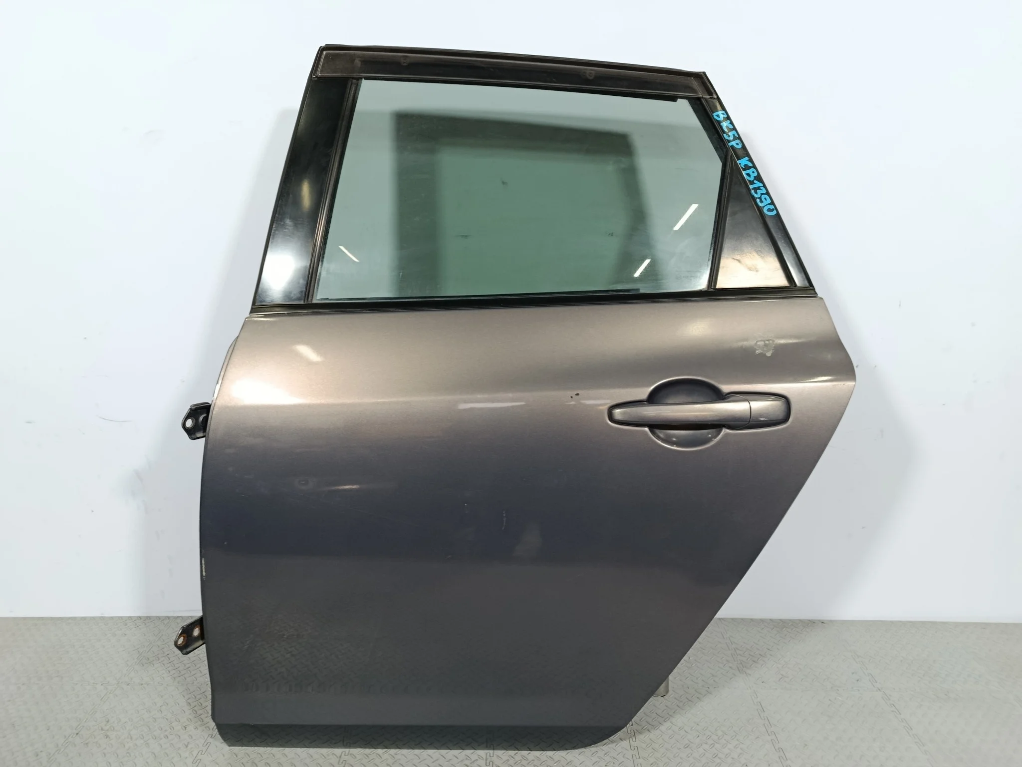 ДВЕРЬ MAZDA AXELA MAZDA3 BPYK7302XB фиолетовый, 32S KB1390