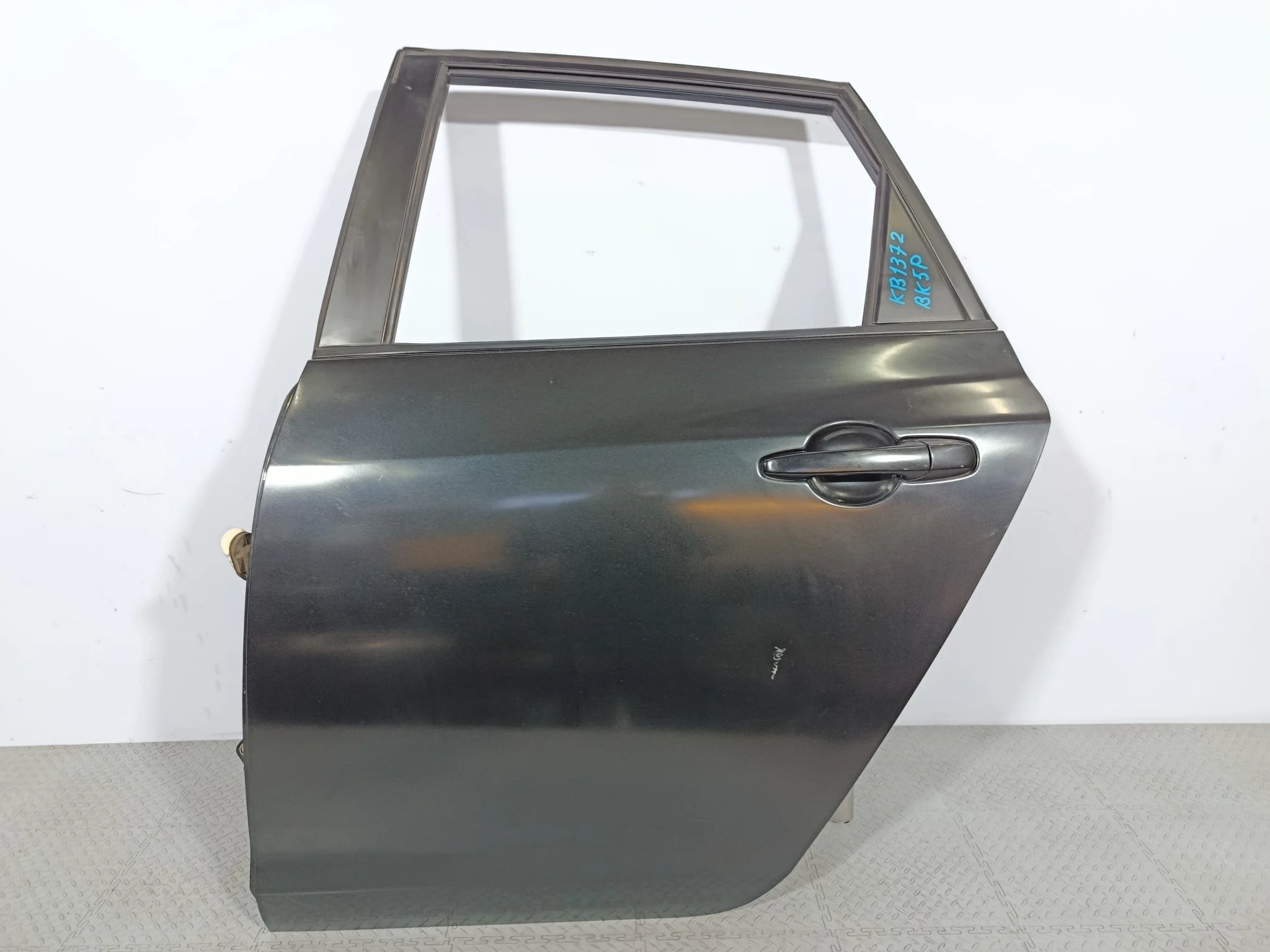 ДВЕРЬ MAZDA AXELA MAZDA3 BPYK7302XB черный, 16W KB1372