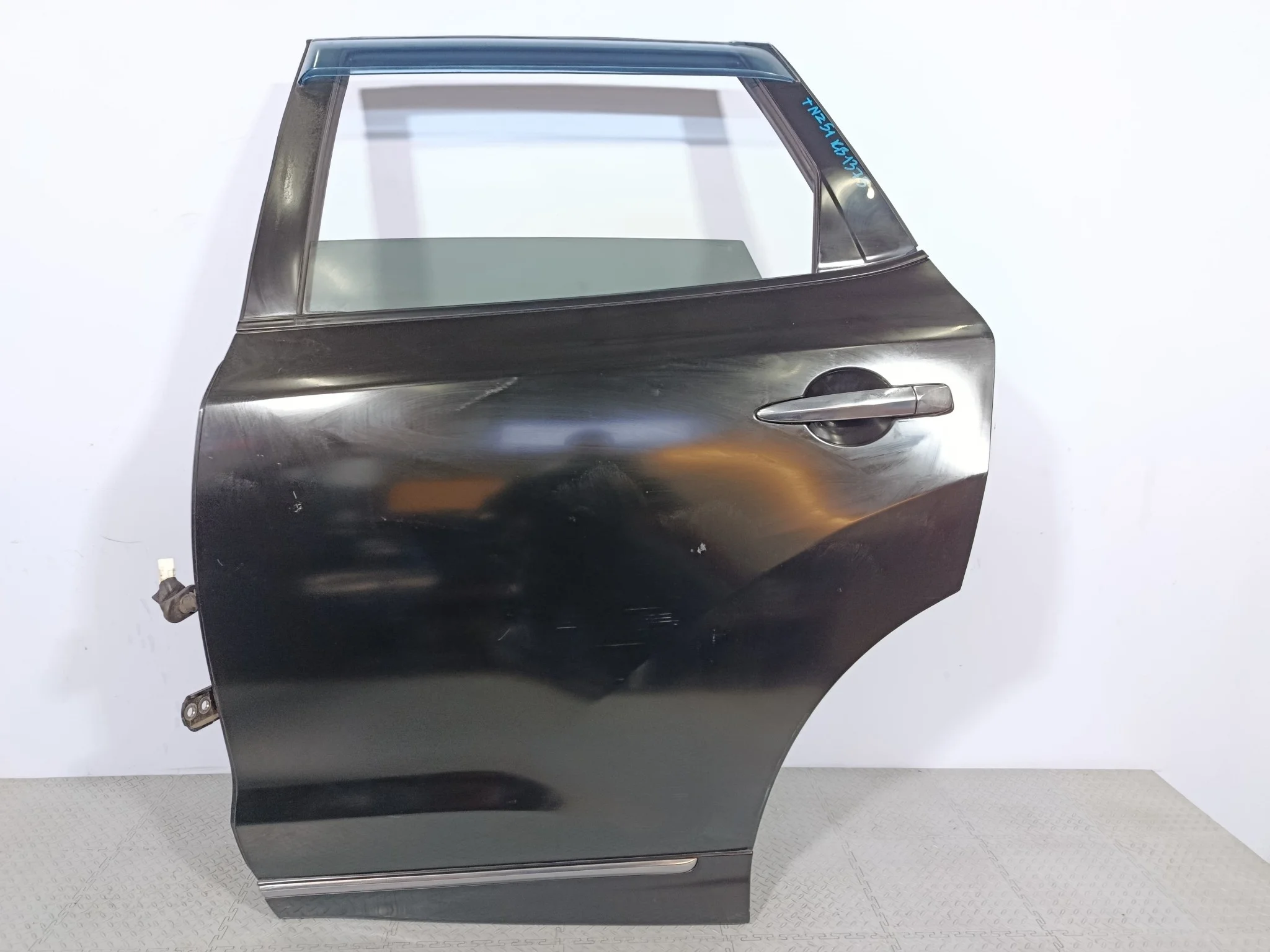 ДВЕРЬ NISSAN MURANO H210A1AAAA ЗАДНЯЯ ЛЕВАЯ черный, KH3 KB1375