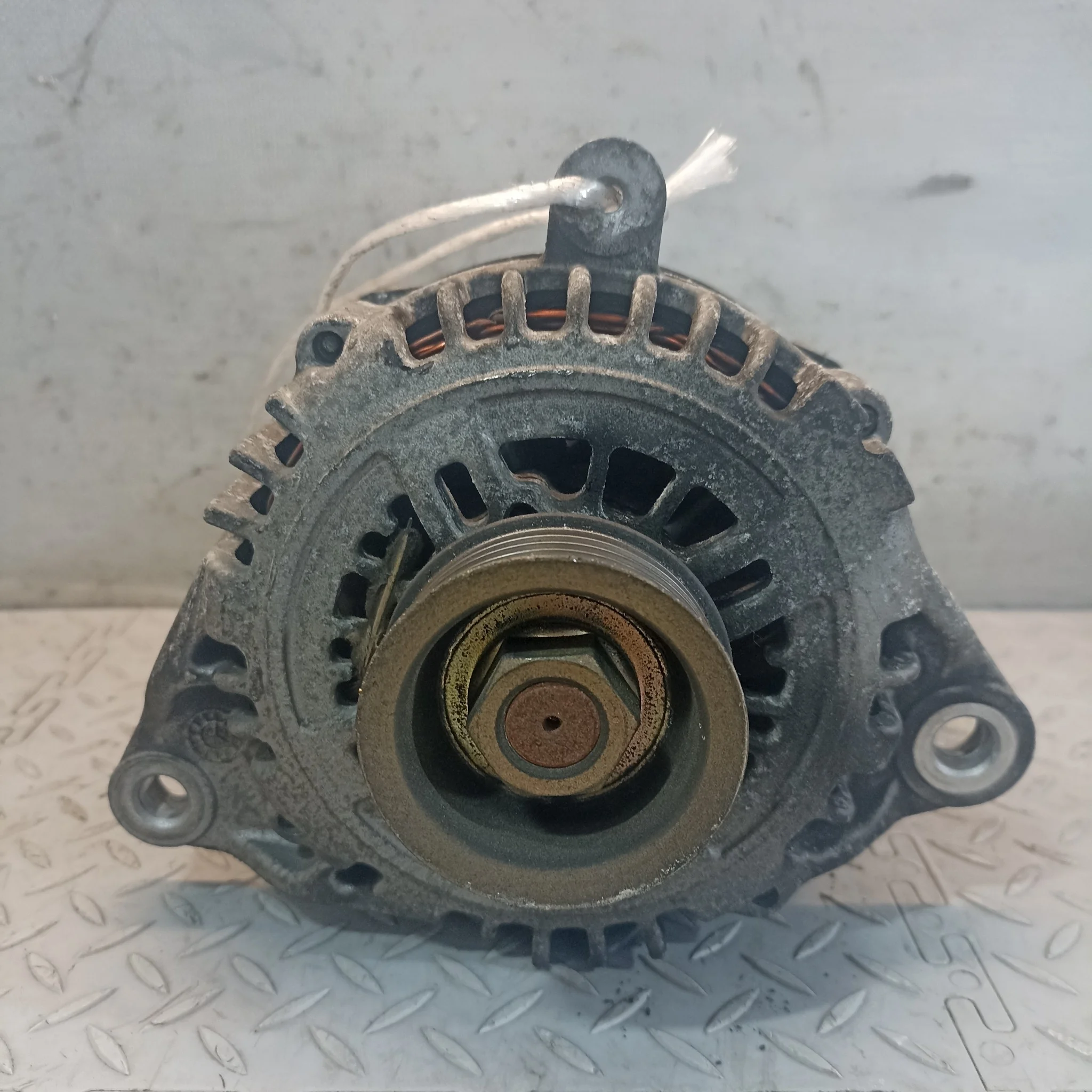 ГЕНЕРАТОР NISSAN 23100AX001 KB1658Z