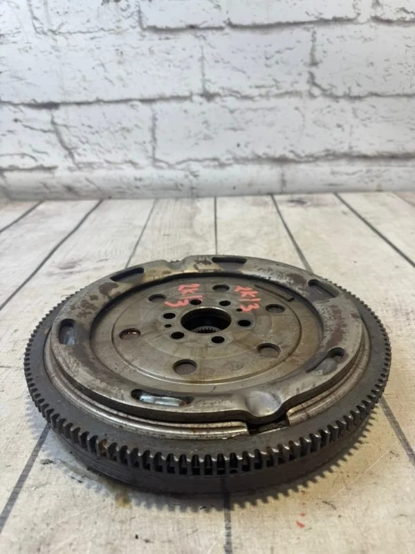 Маховик Audi A4 2009 B7