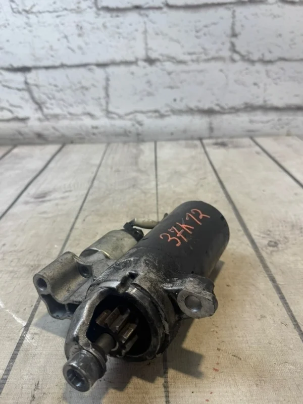 Стартер Audi A4 2004 B8