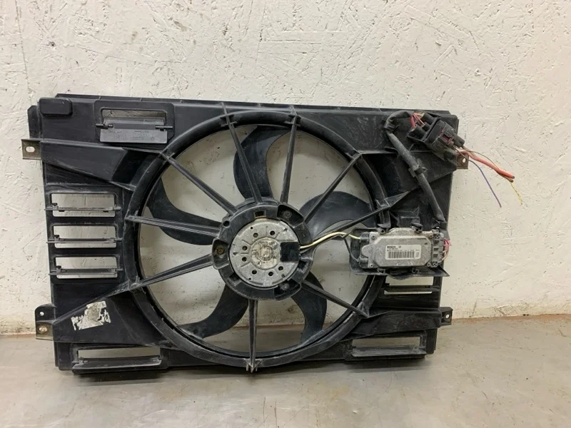 Вентилятор радиатора VOLKSWAGEN CADDY 2011 1K0121205AF ФУРГОН CAYE