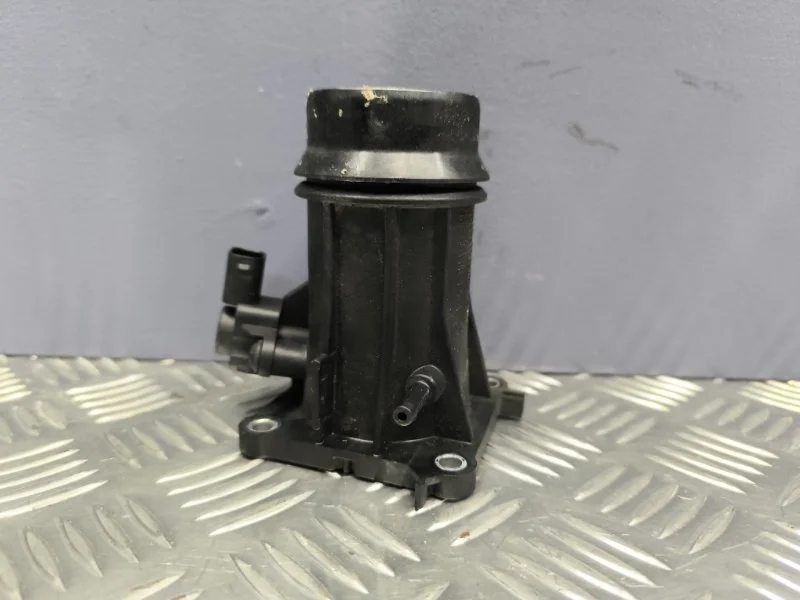 Патрубок воздушного фильтра Mercedes-Benz C-class 2010 A2710900144 W204 271.860