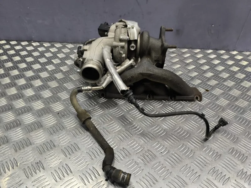 Турбина volkswagen Passat 2010 06J145701R B6 CDA