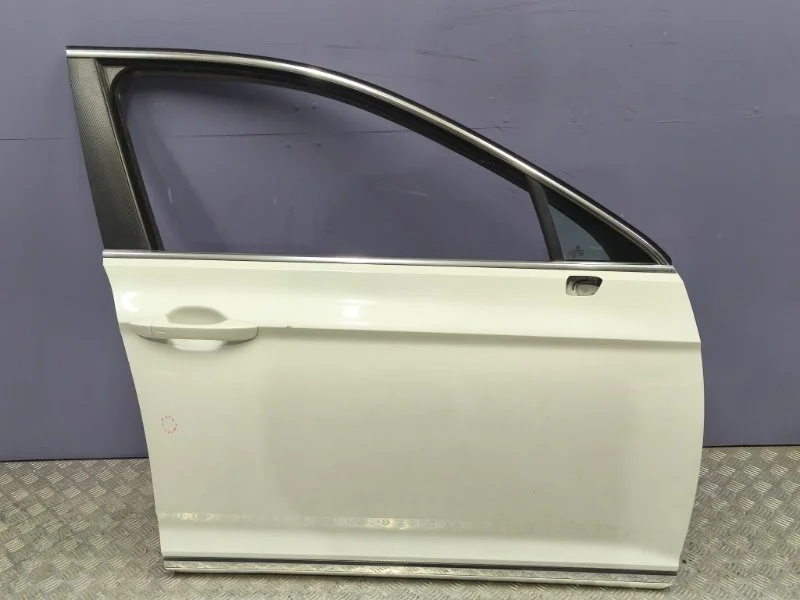 Дверь передняя правая volkswagen Passat 2017 3G0831056AG B8 CHH