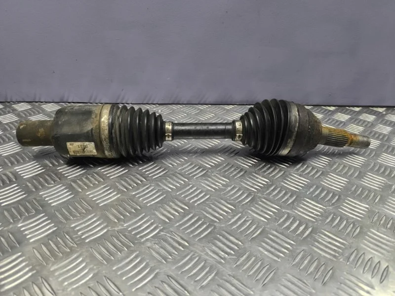 Привод передний правый Chevrolet Captiva 2011 95480031 C140 LE5