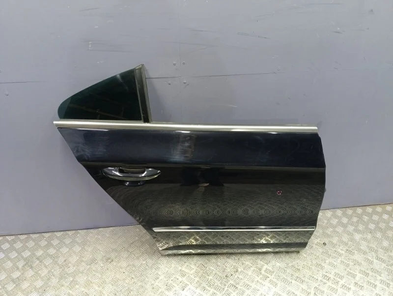 Дверь задняя правая volkswagen Passat CC 2014 3C8833056E 358 CDA