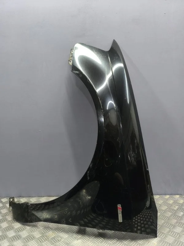 Крыло переднее левое Audi A3 2008 8P0821105G 8P CCZ