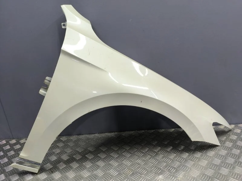 Крыло переднее правое volkswagen Passat 2017 3G0821022A B8 CHH