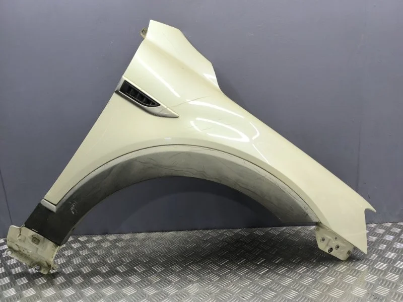 Крыло переднее правое Chevrolet Captiva 2011 42532164 C140 LE5