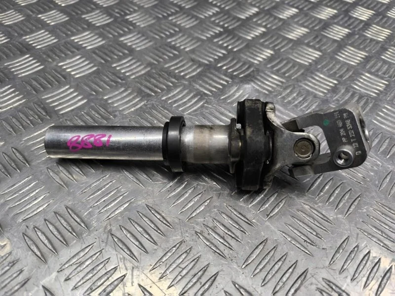 Рулевой карданчик Mercedes-Benz C-class 2012 A2044620278 W204 271.820