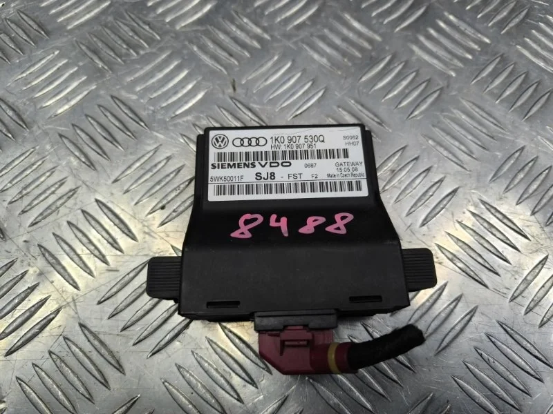 Блок иммобилайзера volkswagen Tiguan 2009 1K0907530Q 5N1 CAW