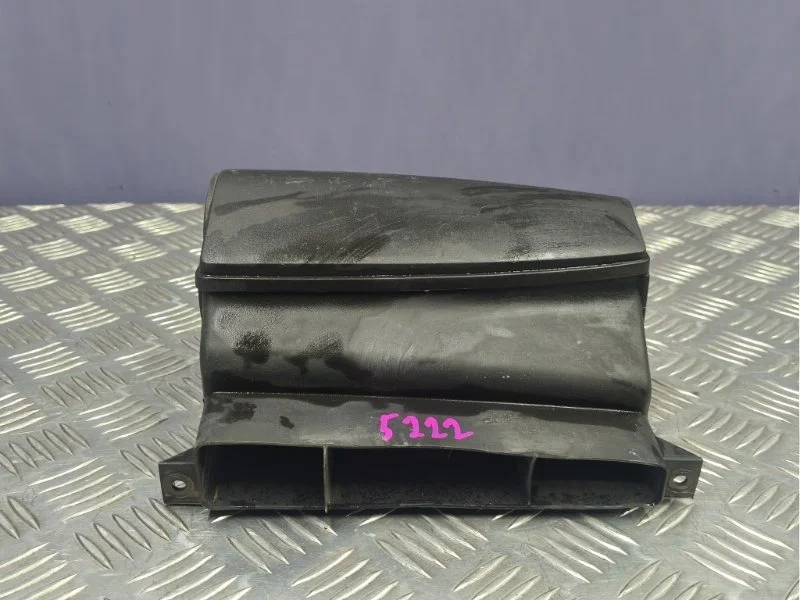 Воздухозаборник Audi A3 2008 1K0805962E 8P CCZ