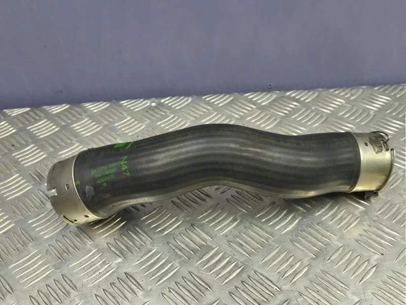 Патрубок интеркулера BMW 3 2013 11618583389 F31 N47D20C