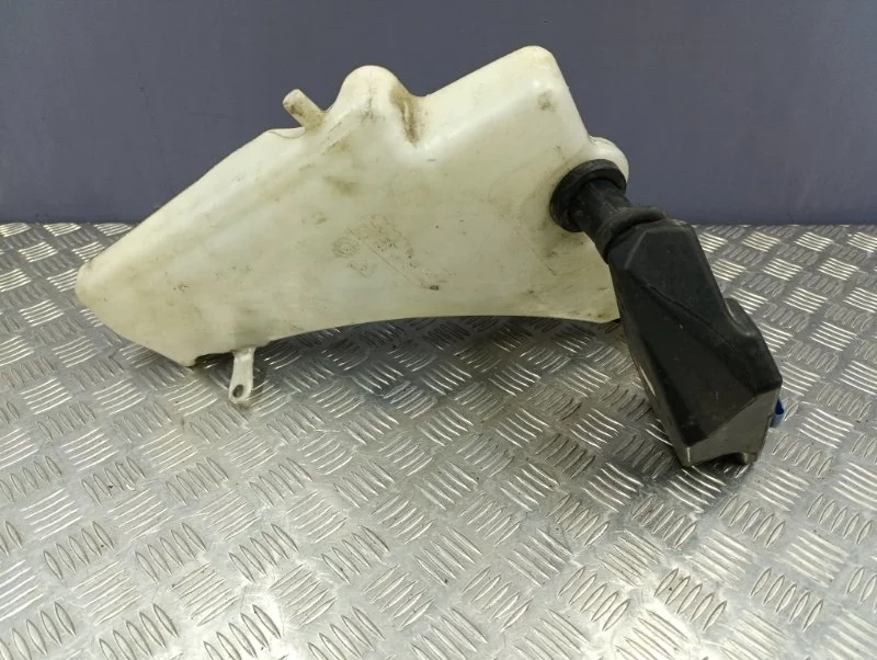 Бачок омывателя Audi A5 2012 8T0955453C 8T CDN