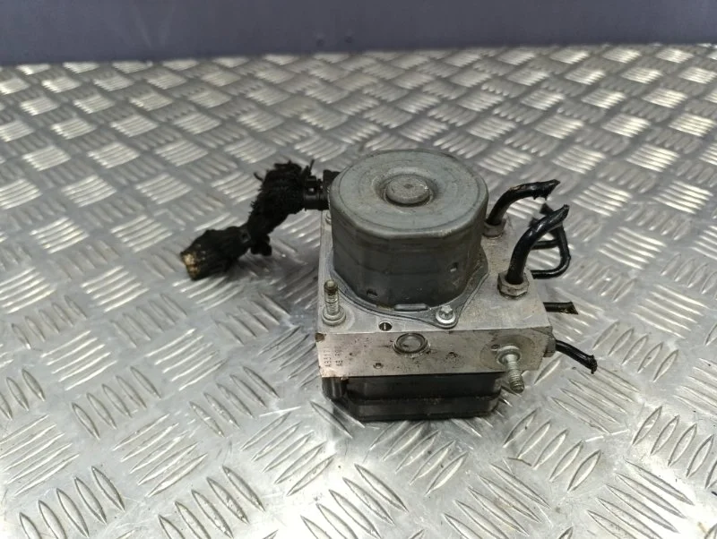Блок ABS Mercedes-Benz A-Class 2013 A0094312212 W176 270.910
