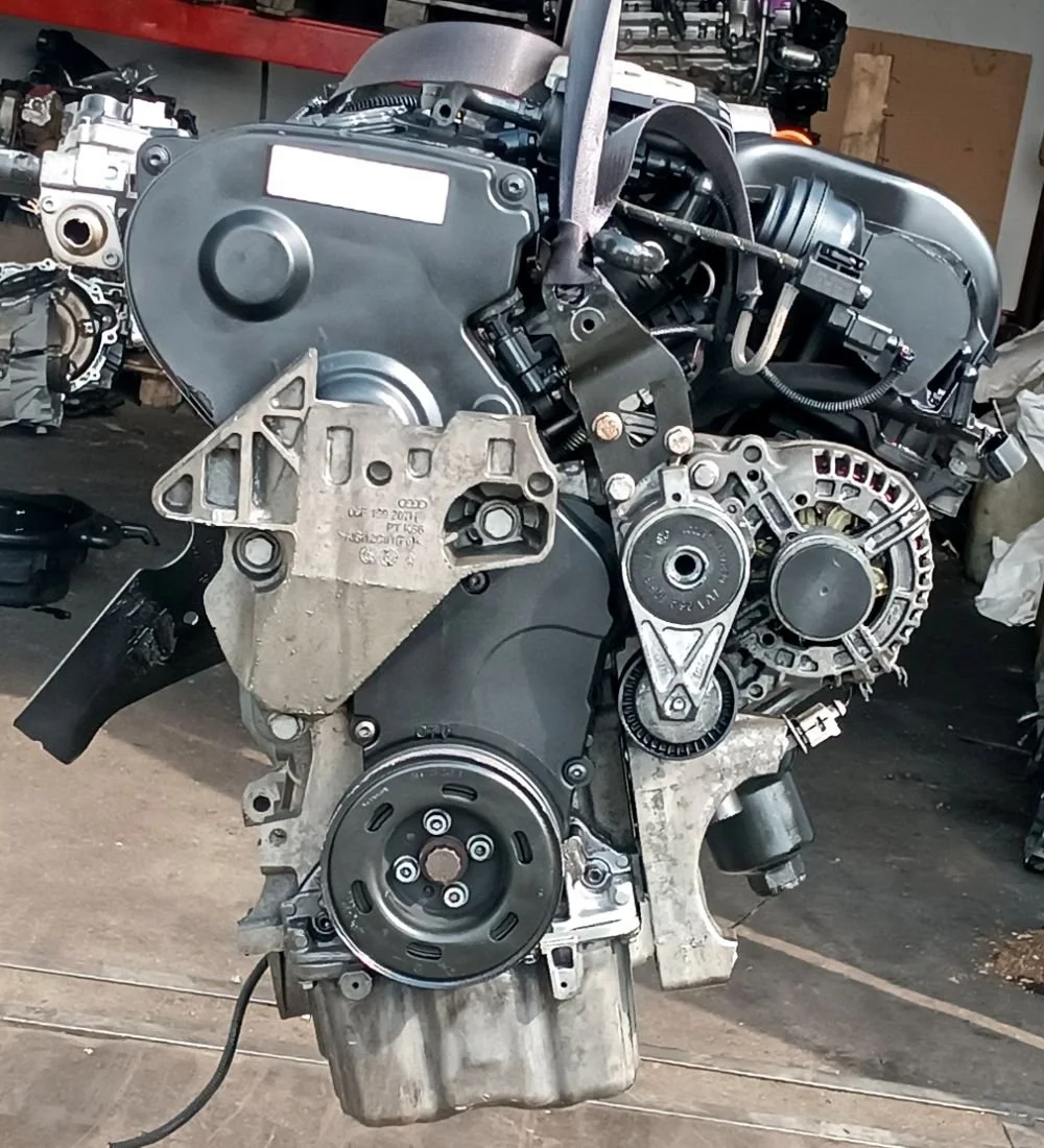 Двигатель Audi A3 2010 Бензин FSI АКПП BVY, BLR, BLY,  BVZ, BLX