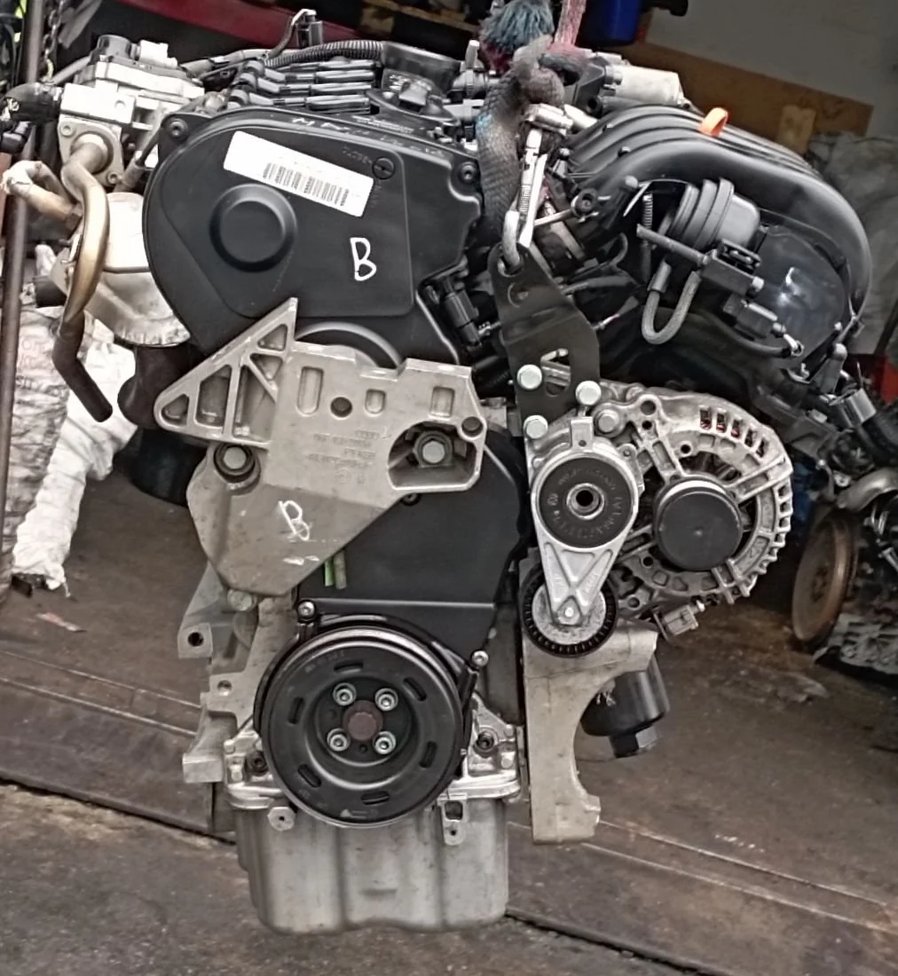 Двигатель Audi A3 2010 Бензин FSI АКПП BVY, BLR, BLY,  BVZ, BLX