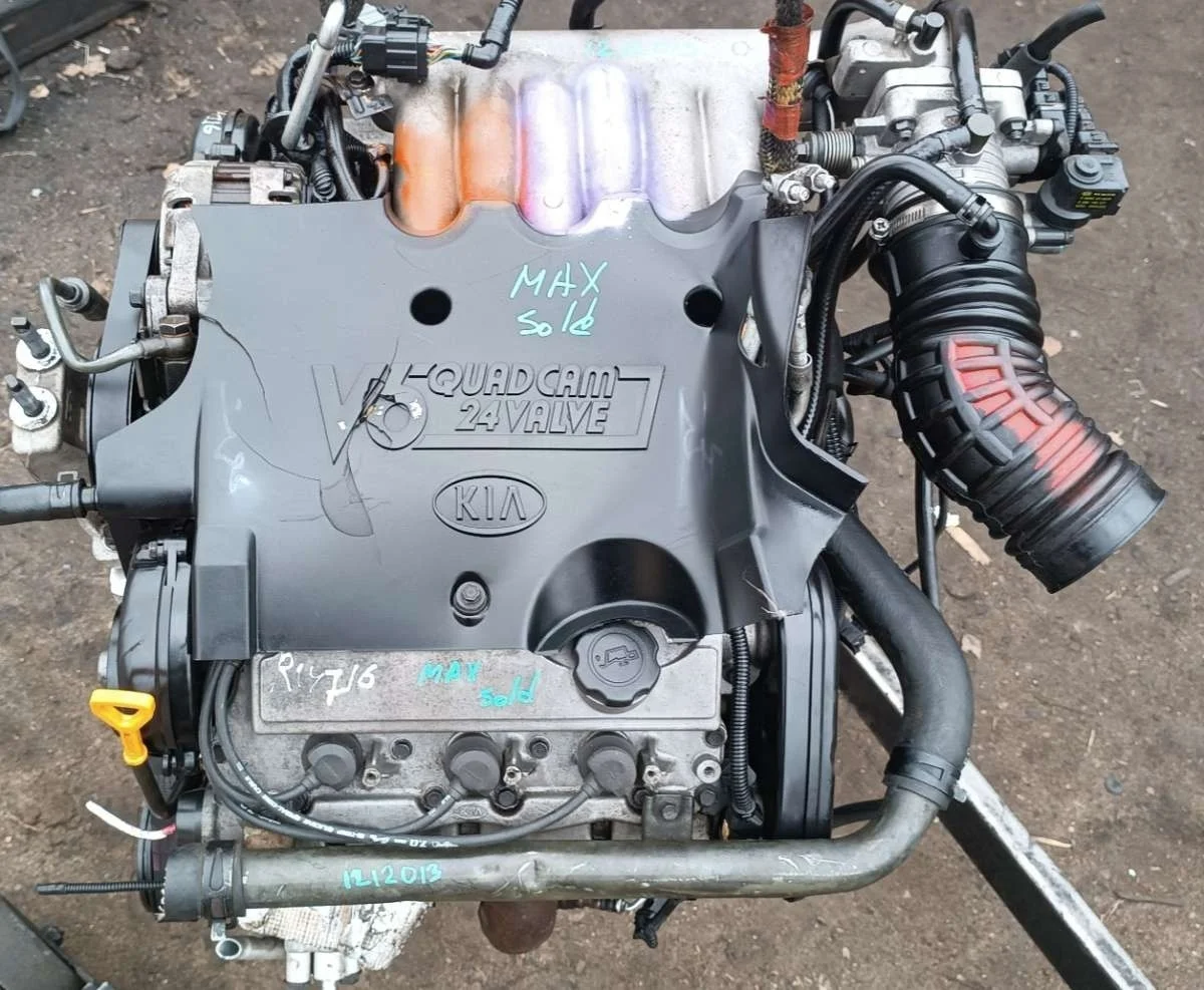 Двигатель Kia Carnival 2004 Бензин  МКПП K5