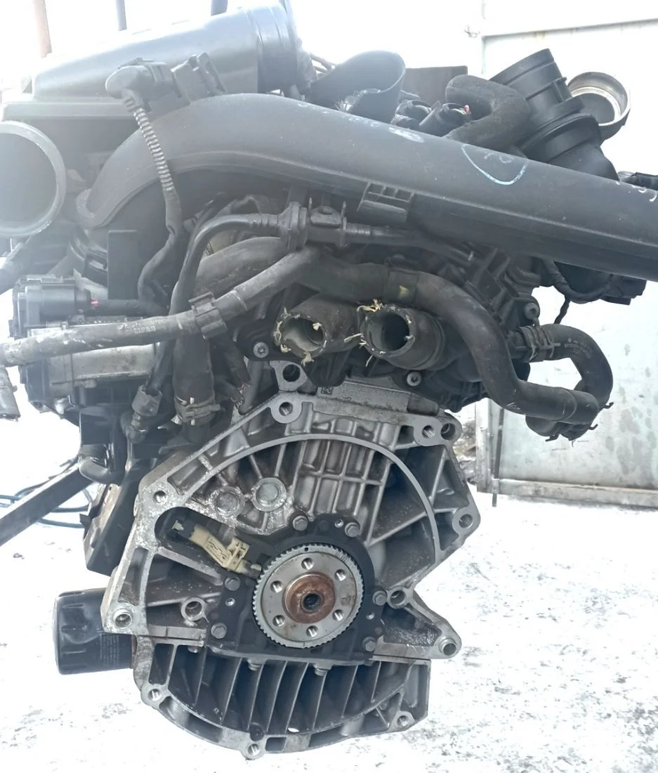 Двигатель Volkswagen Golf 2014 Бензин  АКПП CJZ,CJZB,CYVA,CJZA