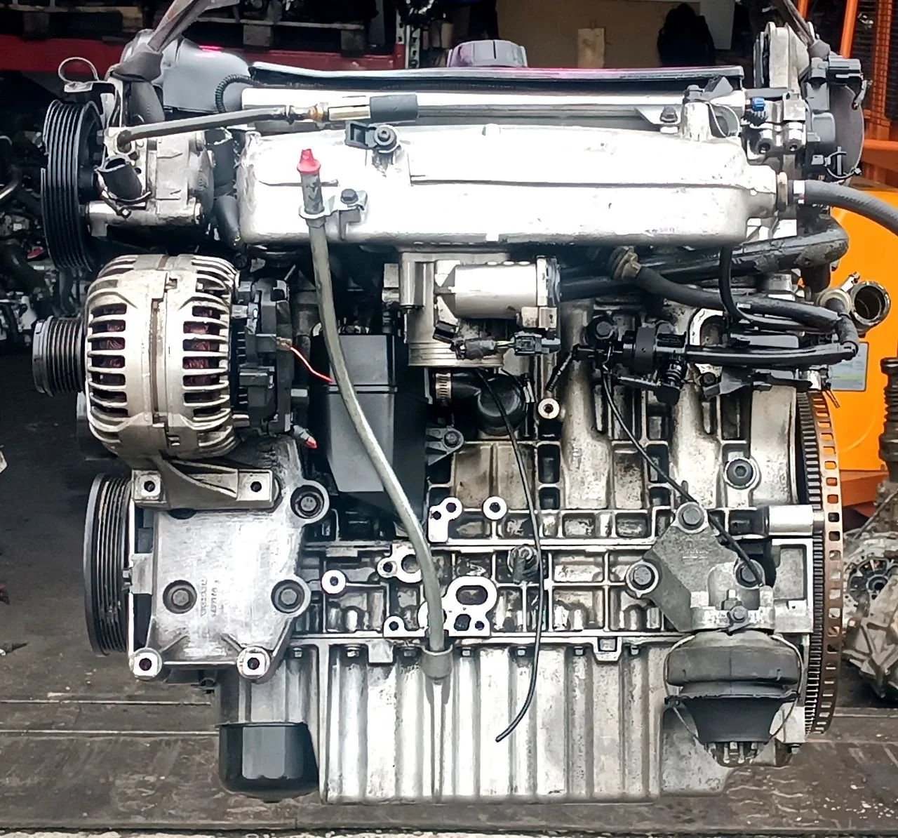 Двигатель Volvo V70 2006 Бензин ti АКПП B5254T2