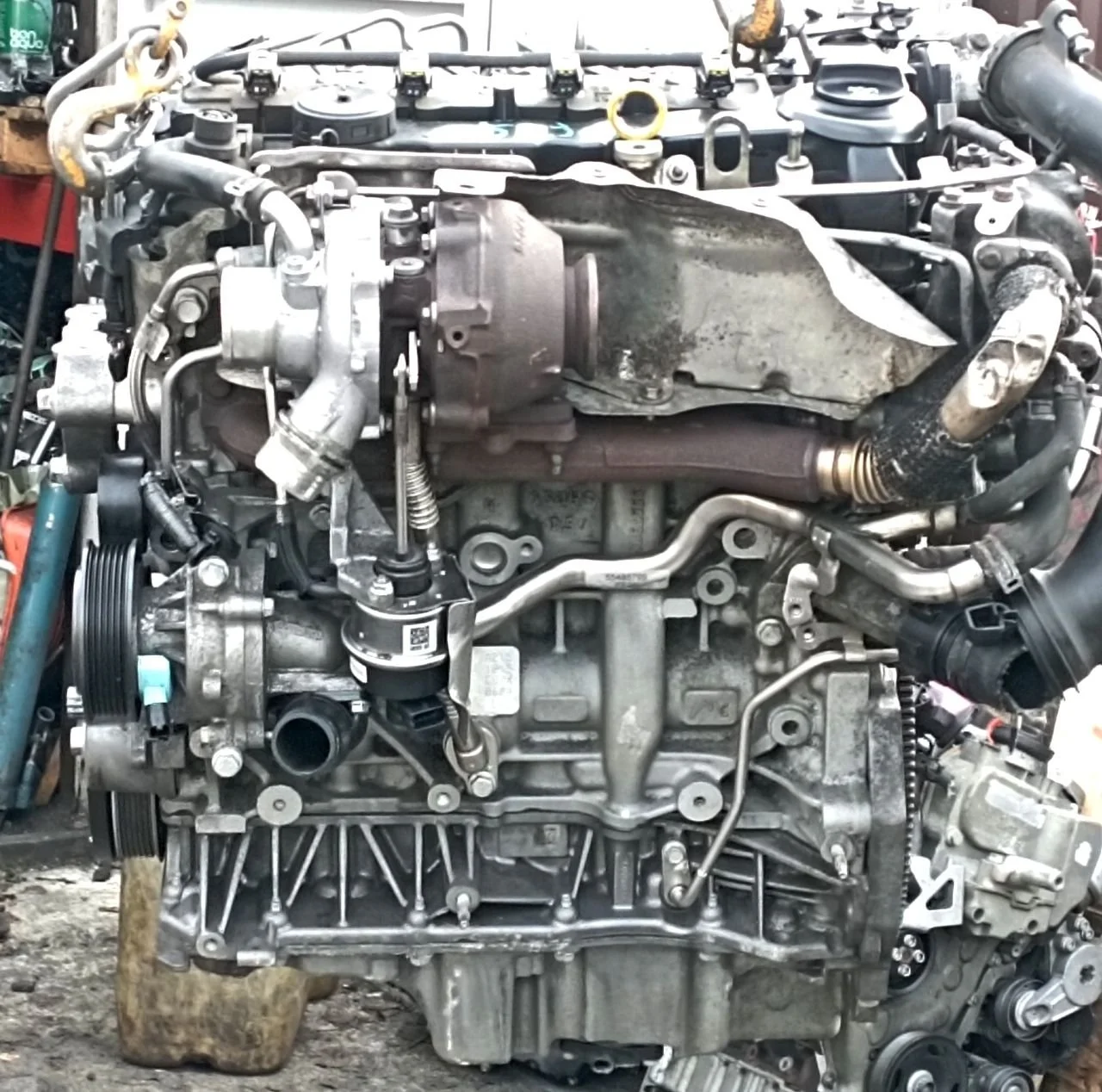 Двигатель Opel Insignia 2015 Дизель  АКПП LVL, LH7 ,B16DTH,  B16DTE,  LWQ,  B16DTL,  B16DTU,  B16DTJ