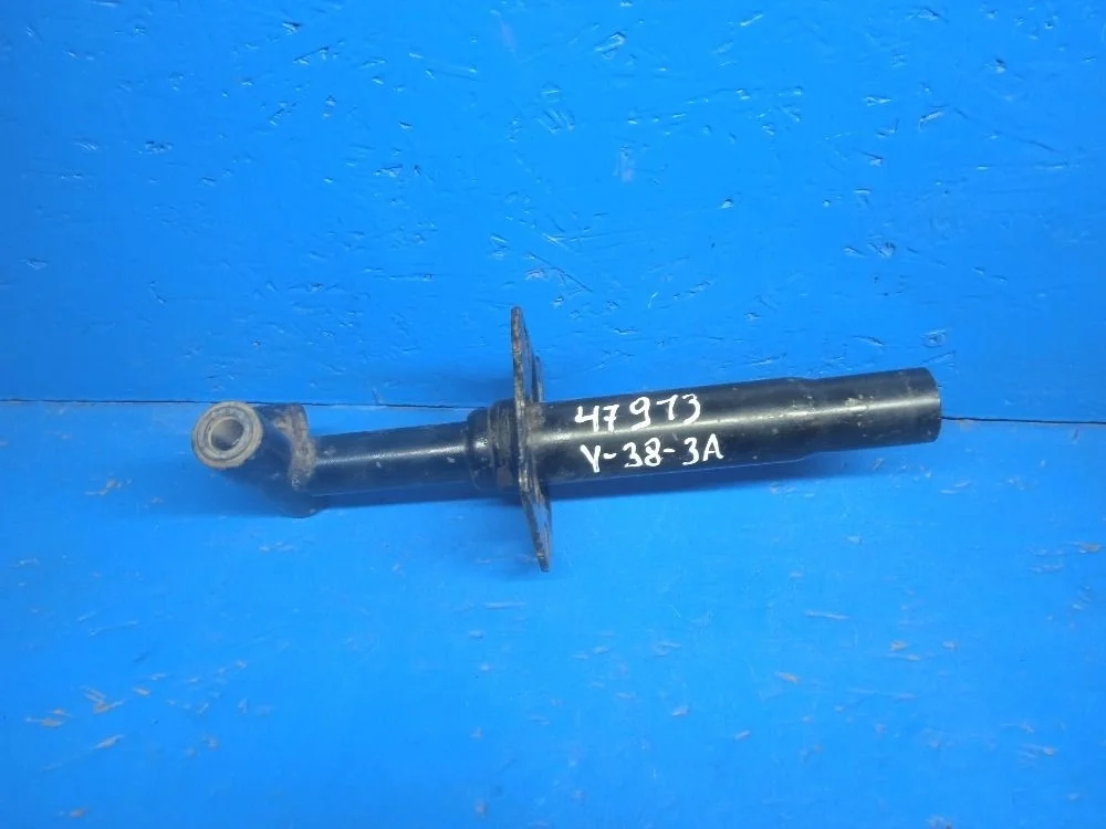 Кронштейн усилителя переднего бампера правый BMW 5 серия E39 (1995—2000)  51118159360 Право Перед M54B30, M54B25