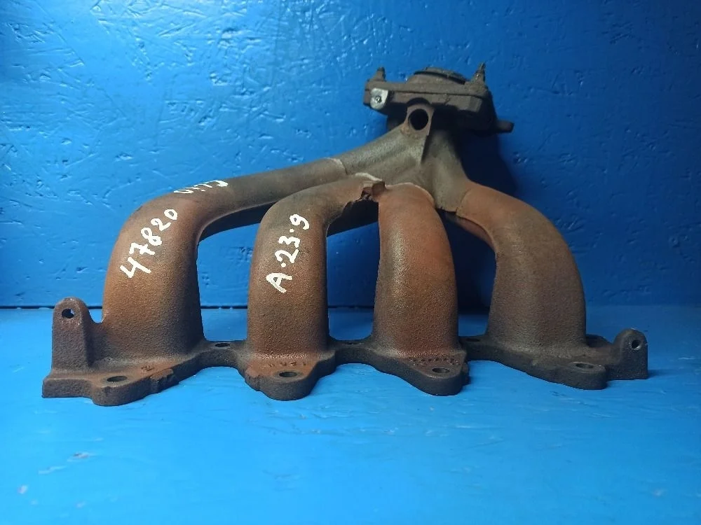 Коллектор выпускной Renault Clio II рестайлинг (2001—2003)  8200119714   K4M760, K4J750, K4J712, D267993, K4M, K4JA712