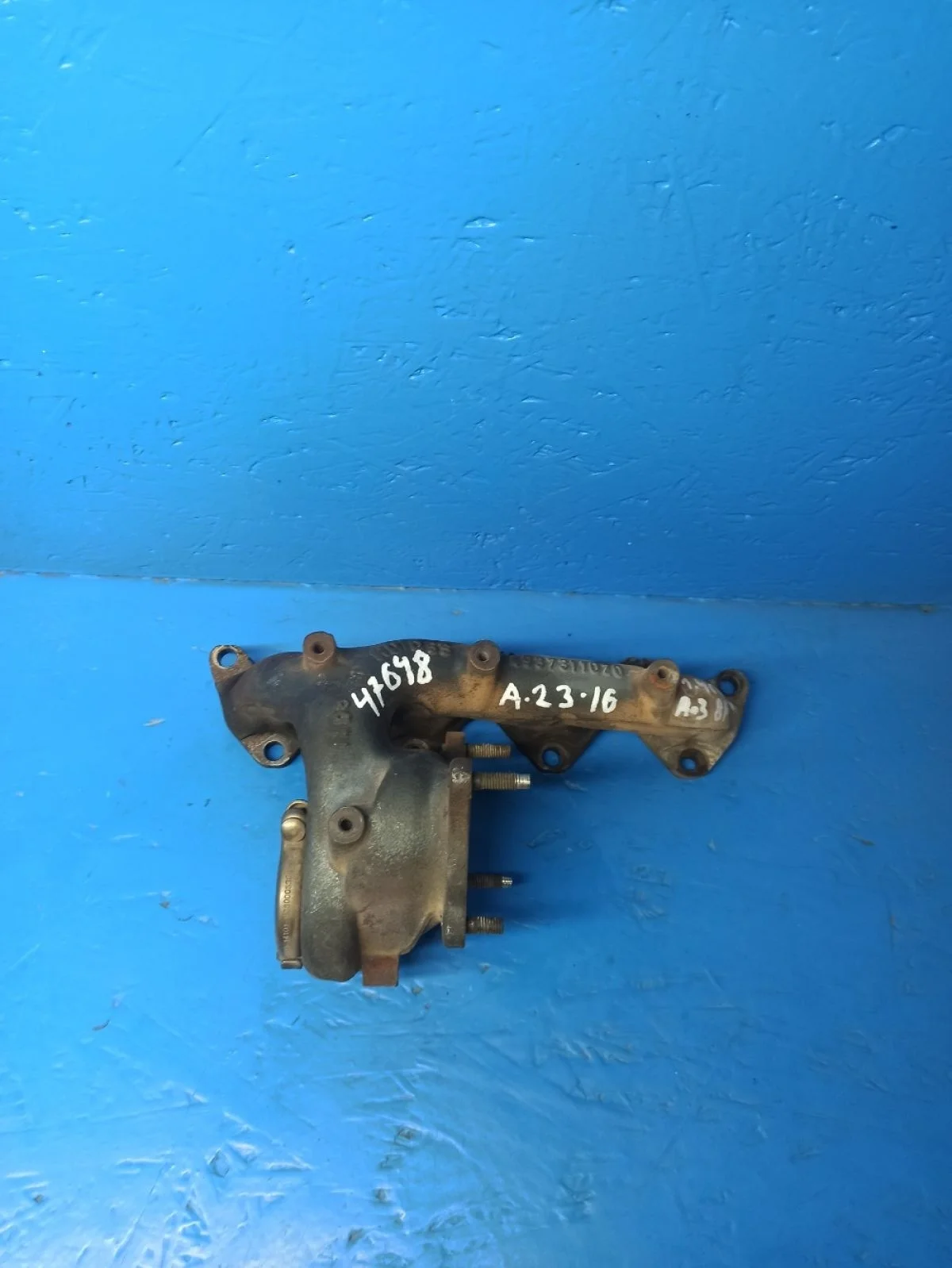 Коллектор выпускной Audi A3 8P рестайлинг 2 (2008—2013) B7, Лифтбек, 6, 1Z3 4937311020, 03C145702L   CAXA, CAX, САХА