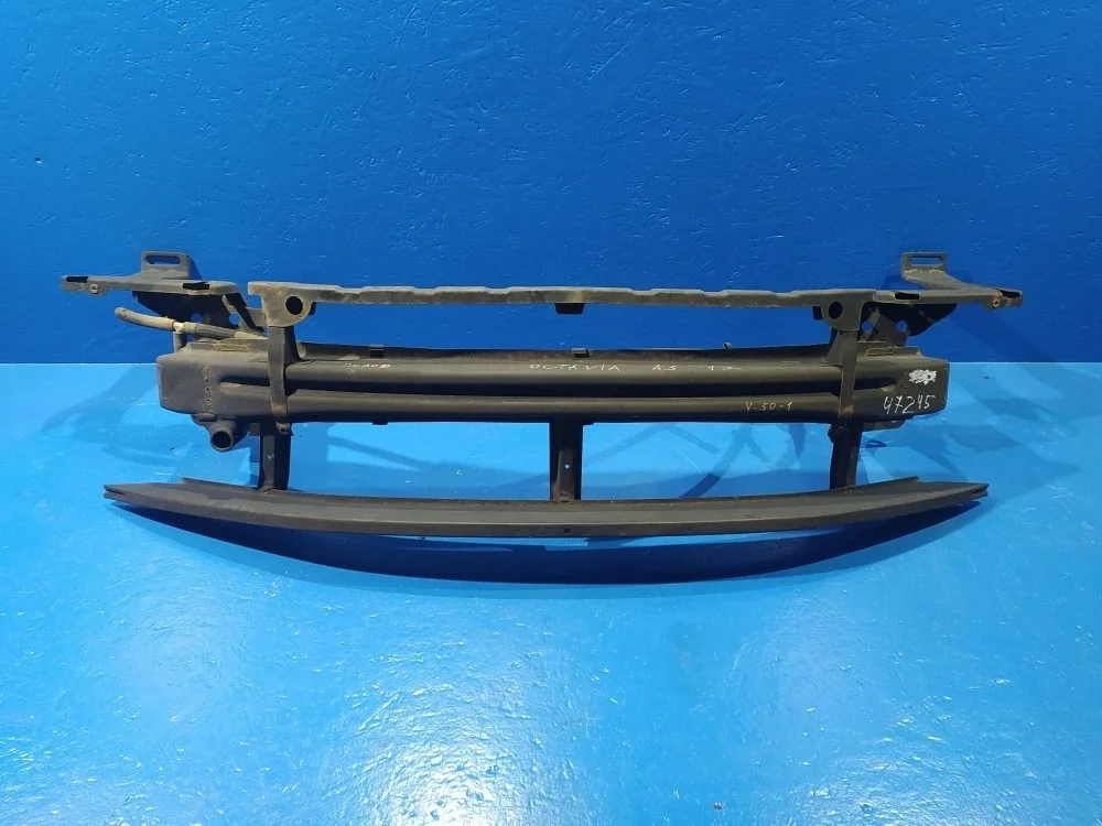 Усилитель переднего бампера Skoda Octavia II рестайлинг (2008—2013)  1Z0807111