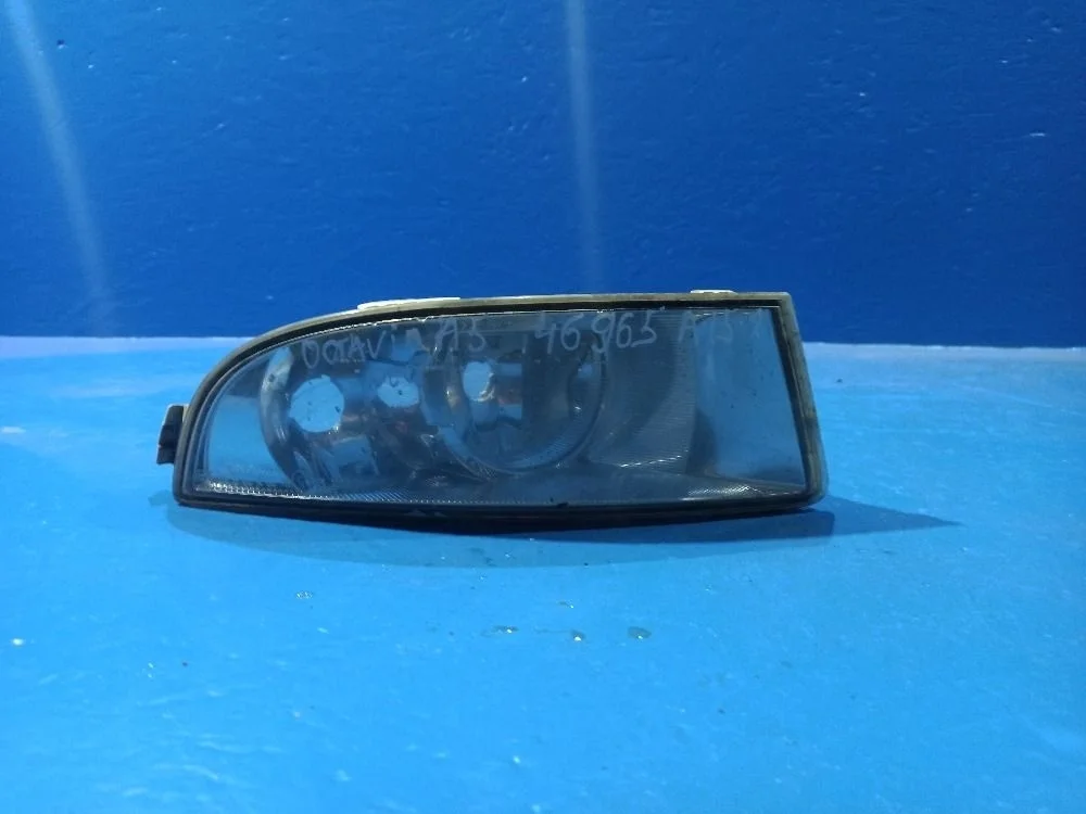 Фара противотуманная правая Skoda Octavia II рестайлинг (2008—2013) TMBCK41Z0BB154114 1z0941700c Право Перед CDAA