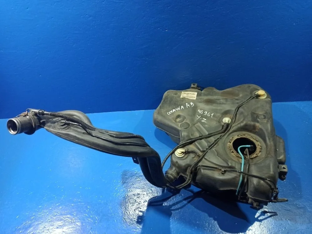 Топливный бак Skoda Octavia II рестайлинг (2008—2013) 8PA 1k0201138ml, 1k0201075AM   CDAA