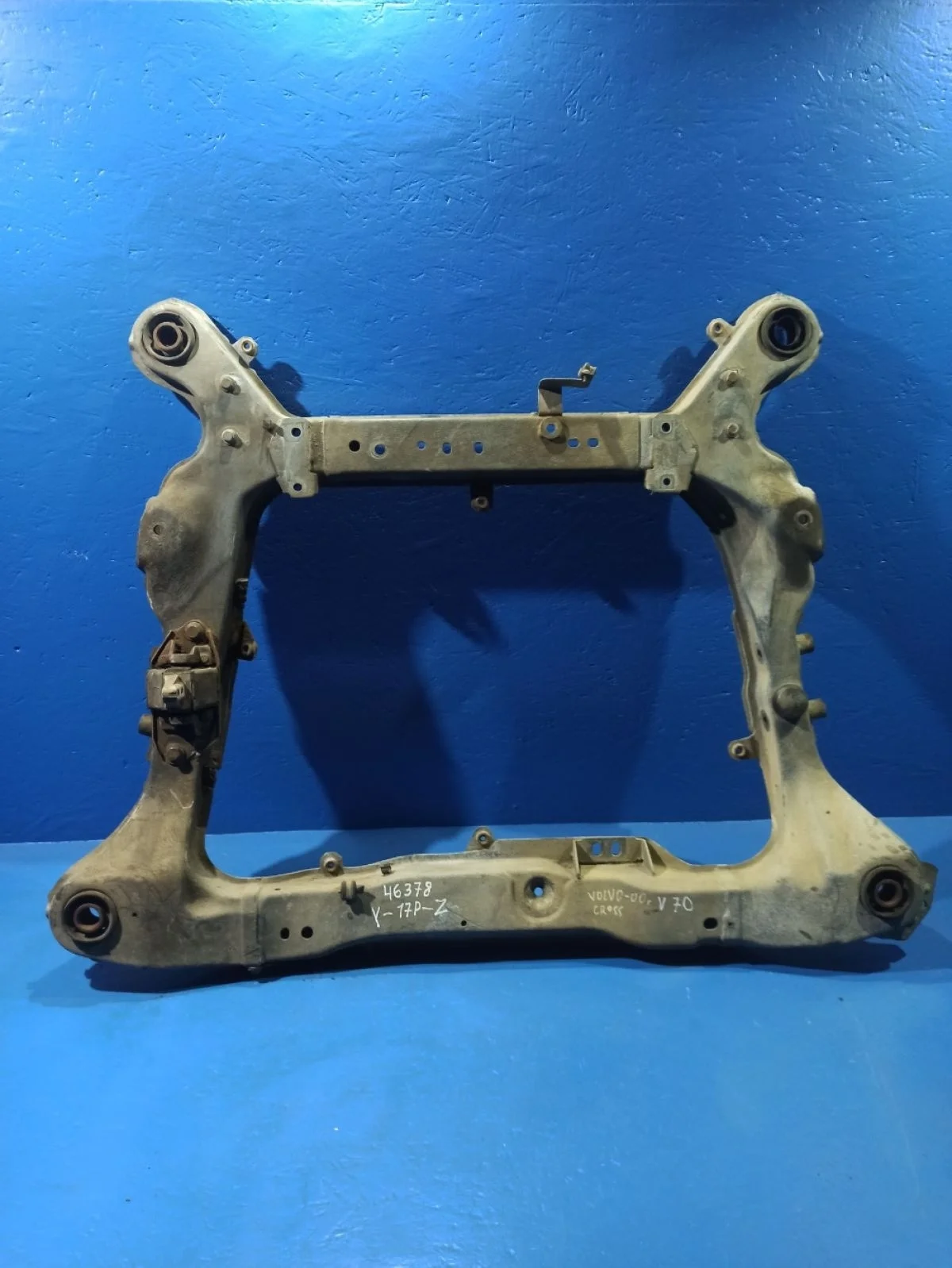 Балка подмоторная (подрамник) Volvo XC70 I (2000—2004) S80 30793297  Перед B5244S, B5244T