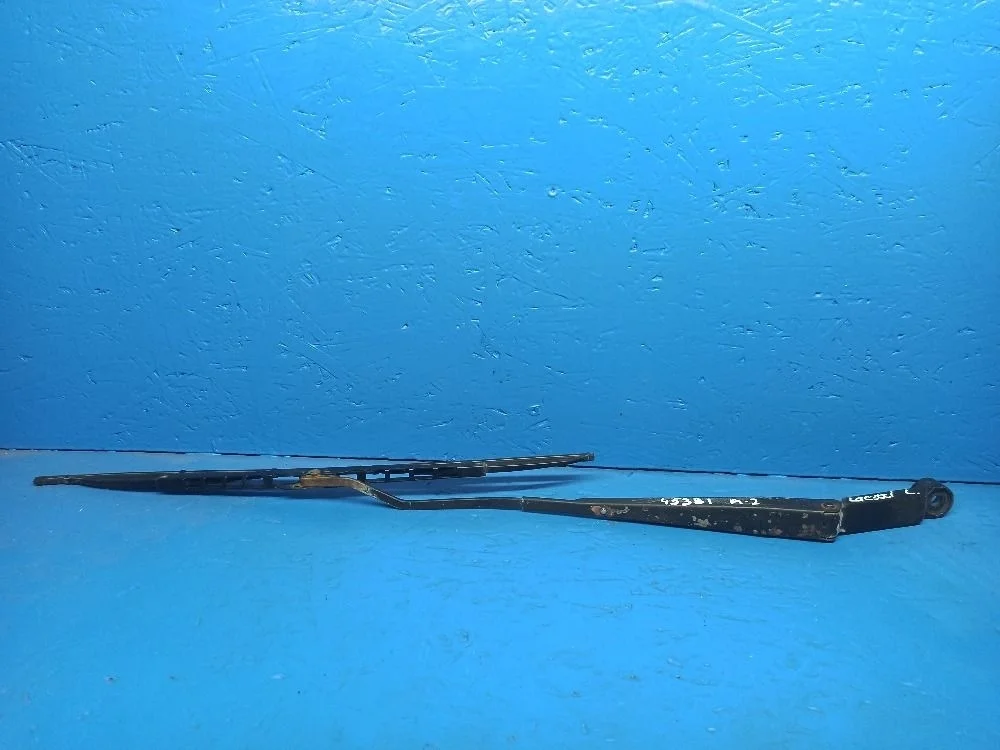 Поводок стеклоочистителя передний левый Chevrolet Lacetti I (2004—2013) F14D3 95211018 Лево Перед F14D3, F16D3, 519599К