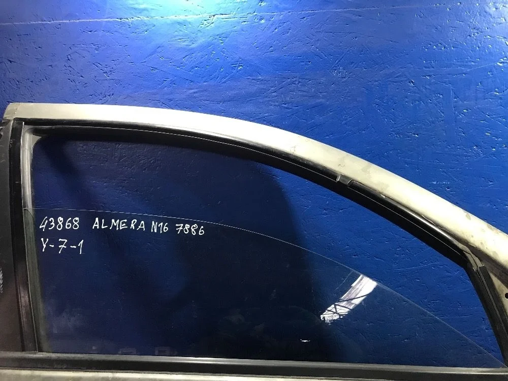Стекло двери передней правой Nissan Almera N16 рестайлинг (2002—2006) N16 2 поколение 80300BM701, 80300BM701 Право Перед QG18DE 4216730