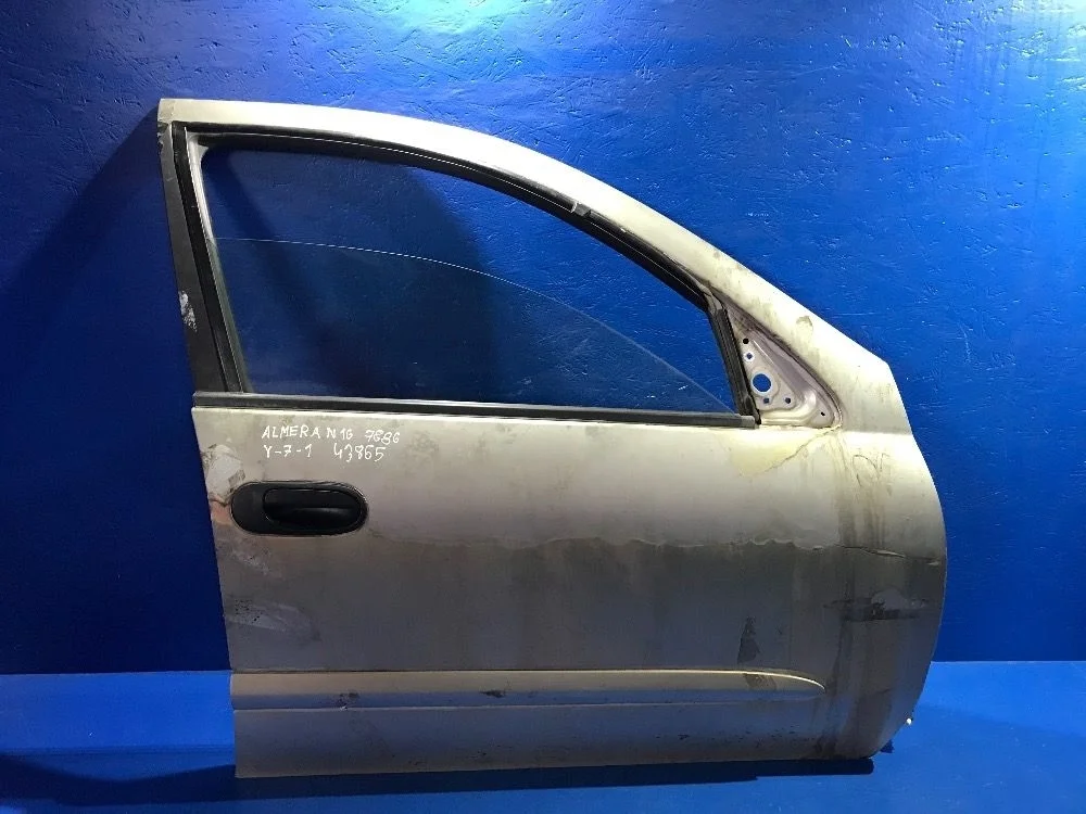 Дверь передняя правая Nissan Almera N16 рестайлинг (2002—2006) N16 2 поколение 801005M432 Право Перед QG18DE 4216730