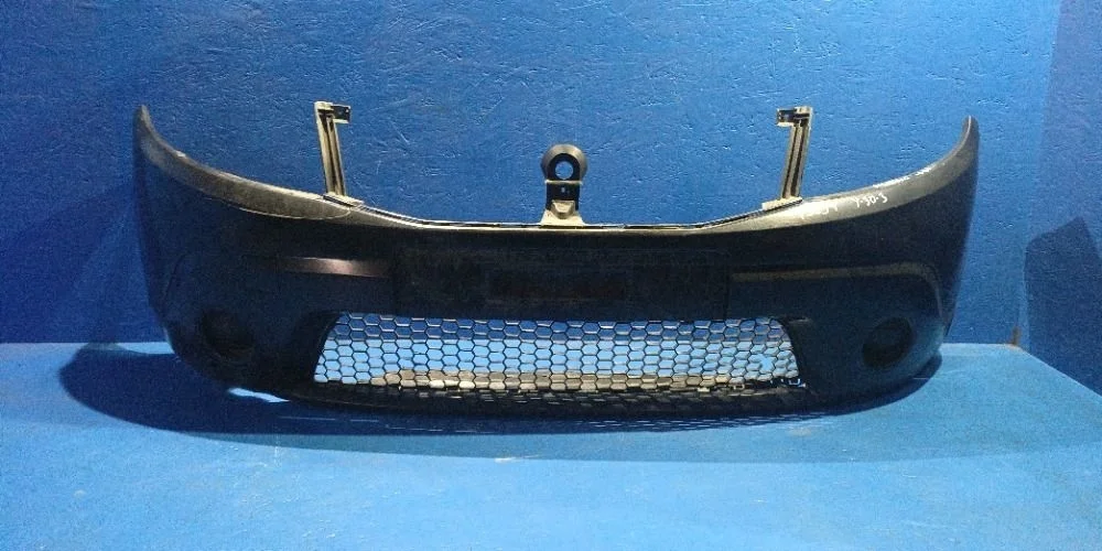 Бампер передний Renault Sandero I (2009—2014) BS12 620224790R, 8200735103, 8200763631  Перед K7J710   UK28603