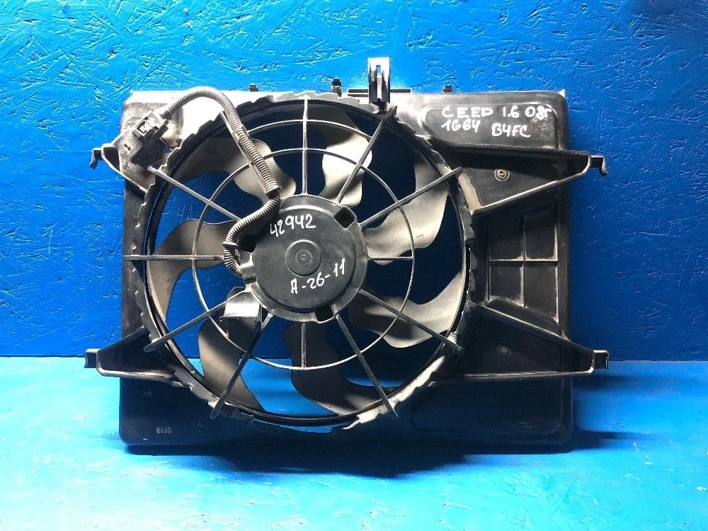 Вентилятор радиатора в сборе Kia Ceed ED (2006—2010)