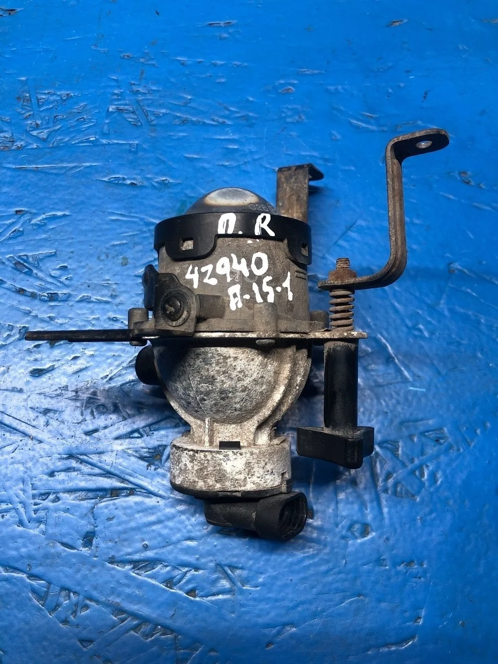 Фара противотуманная правая Kia Ceed ED (2006—2010)