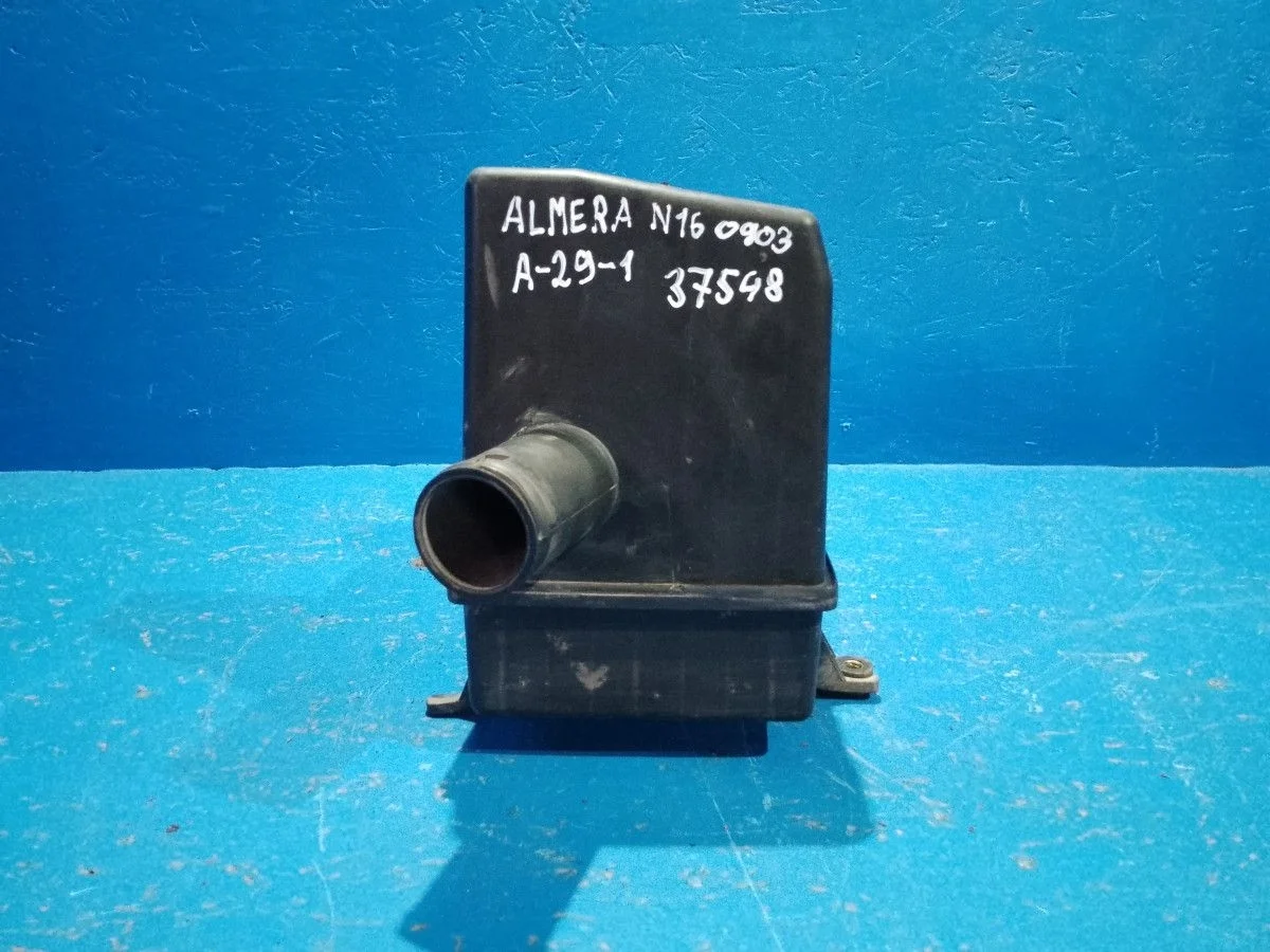 Резонатор воздушного фильтра Nissan Almera N16 рестайлинг (2002—2006) N16 2 поколение 16585BN90A