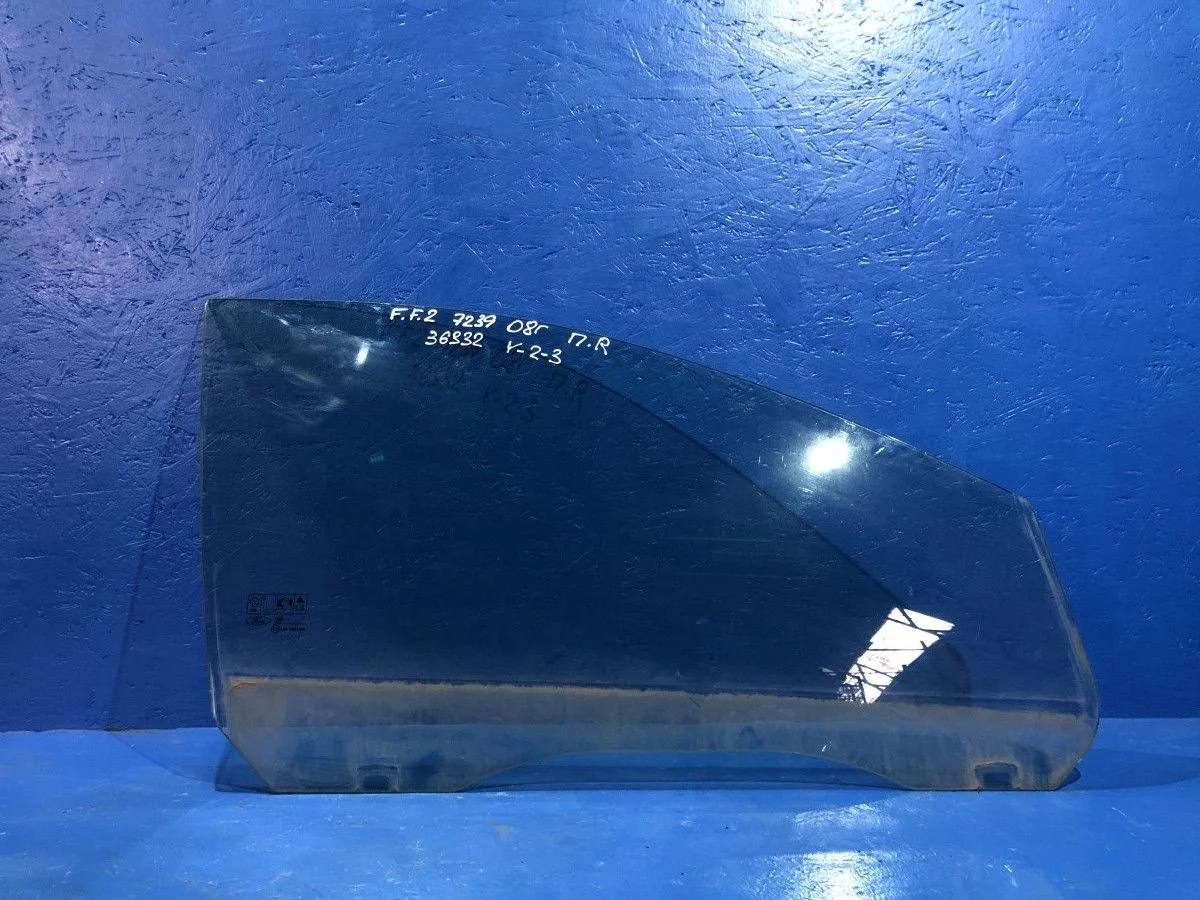 Стекло двери передней правой Ford Focus II рестайлинг (2007—2011) X9FPXXEEDP8A47239 1342622 Право Перед SHDB