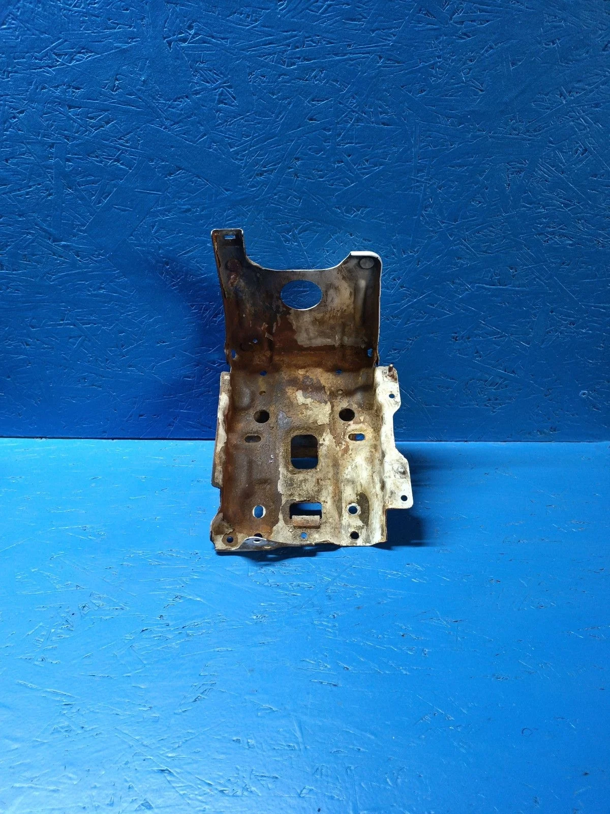 Крепление аккумулятора (корпус/подставка АКБ) Chevrolet Lacetti I (2004—2013) XUUNF197J80012571 96617440   F14D3 619971K